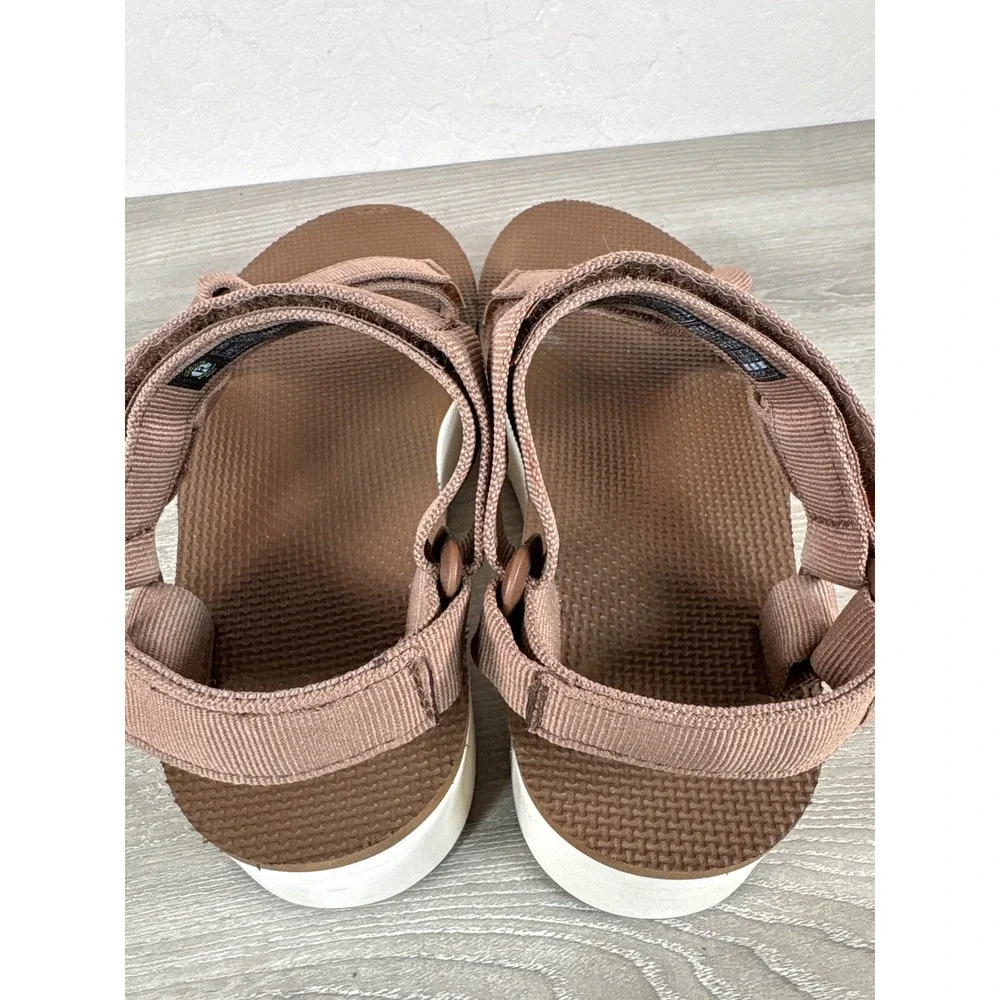 Teva Flatform Universal Brown / Birch Platform Sandals Women 7